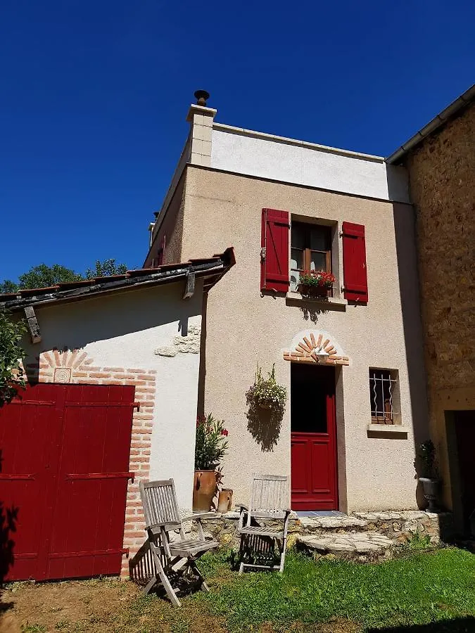 La Perle Secrete Bed and Breakfast Theneuille 0*,  Frankrijk