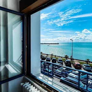 Ker L - Breizh & Breakfast , Cancale France